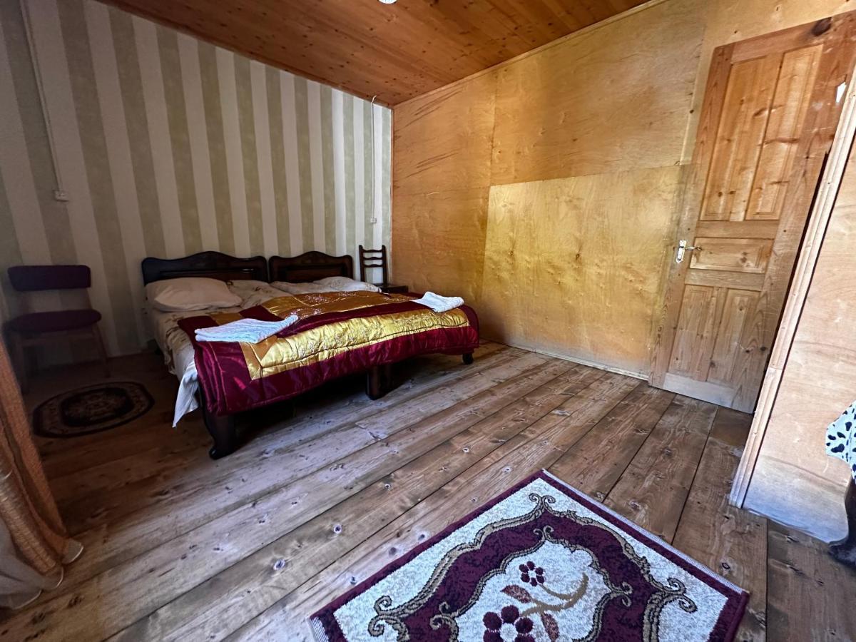 Guesthouse Angelina Ushguli Exterior photo